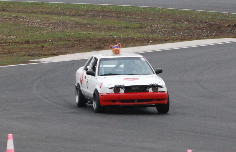 Illustration for article titled 24 Hours Of LeMons Arse Freeze-A-Palooza Über Gallery: Awesome Datsuns, Driven Nissans
